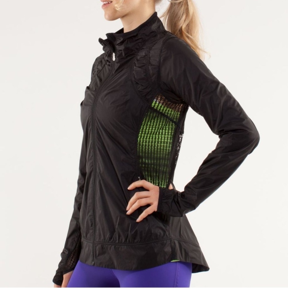 Lululemon Run Nothin' To Hide Jacket Size 6 Mesh Paneling Lightweight Black